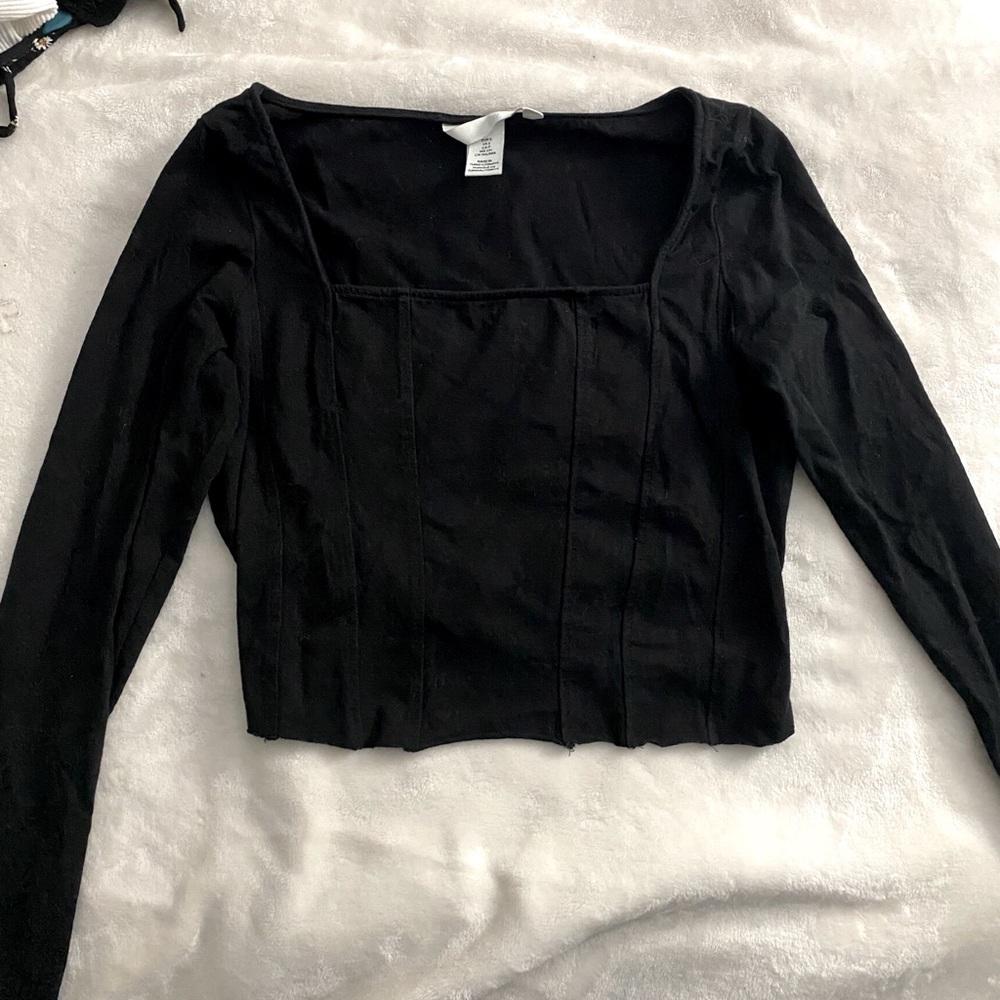 Square neck long sleeve
